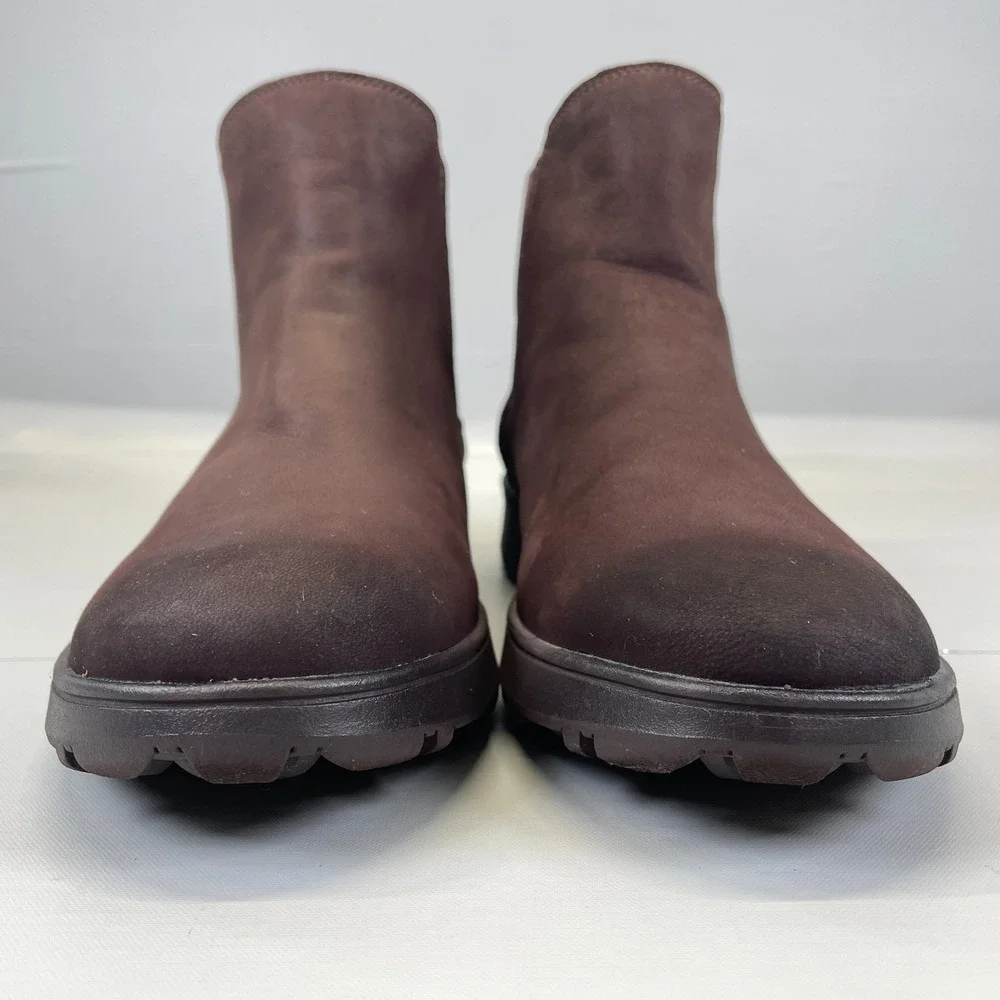 Vionic Evergreen Chelsea Boots Womens Size 9.5 Brown Leather Pull On Shoes